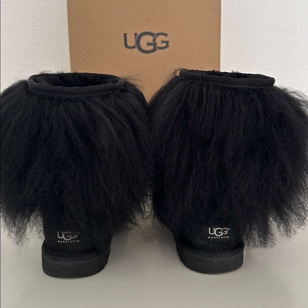 UGG - image 8